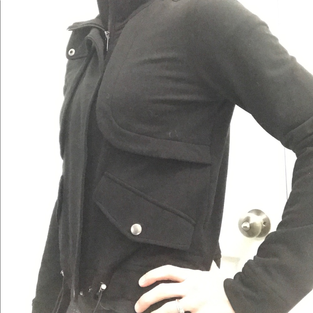 Jacket - Picture 5 of 8